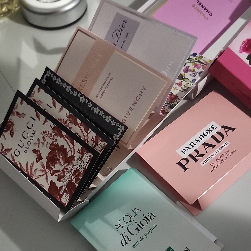 10 Perfume Samples